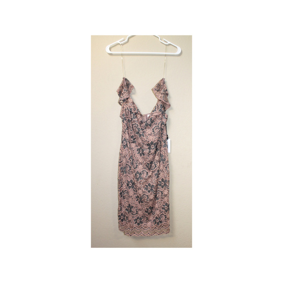Nordstrom ASTR Cold Shoulder Pink Blush Floral Lace Fitted Stretchy Dress - Picture 5 of 6